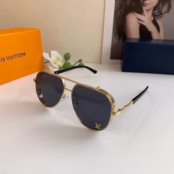 Louis Vuitton Gold Metal Frame Black Sunglasses - Picture 1 of 7
